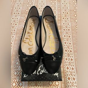 Sam Edelman Black Flats 8.5